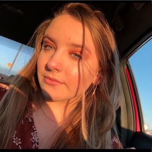 Meet your Posher, Bella